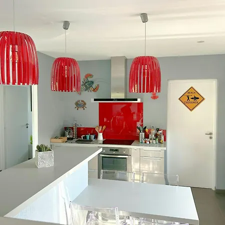 Contemporary House Near Landes Beaches Feriehus