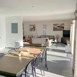 Contemporary House Near Landes Beaches מולייטס-אה-מא